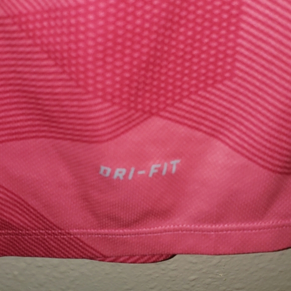 Nike Dri-Fit racerback tank - Picture 4 of 5